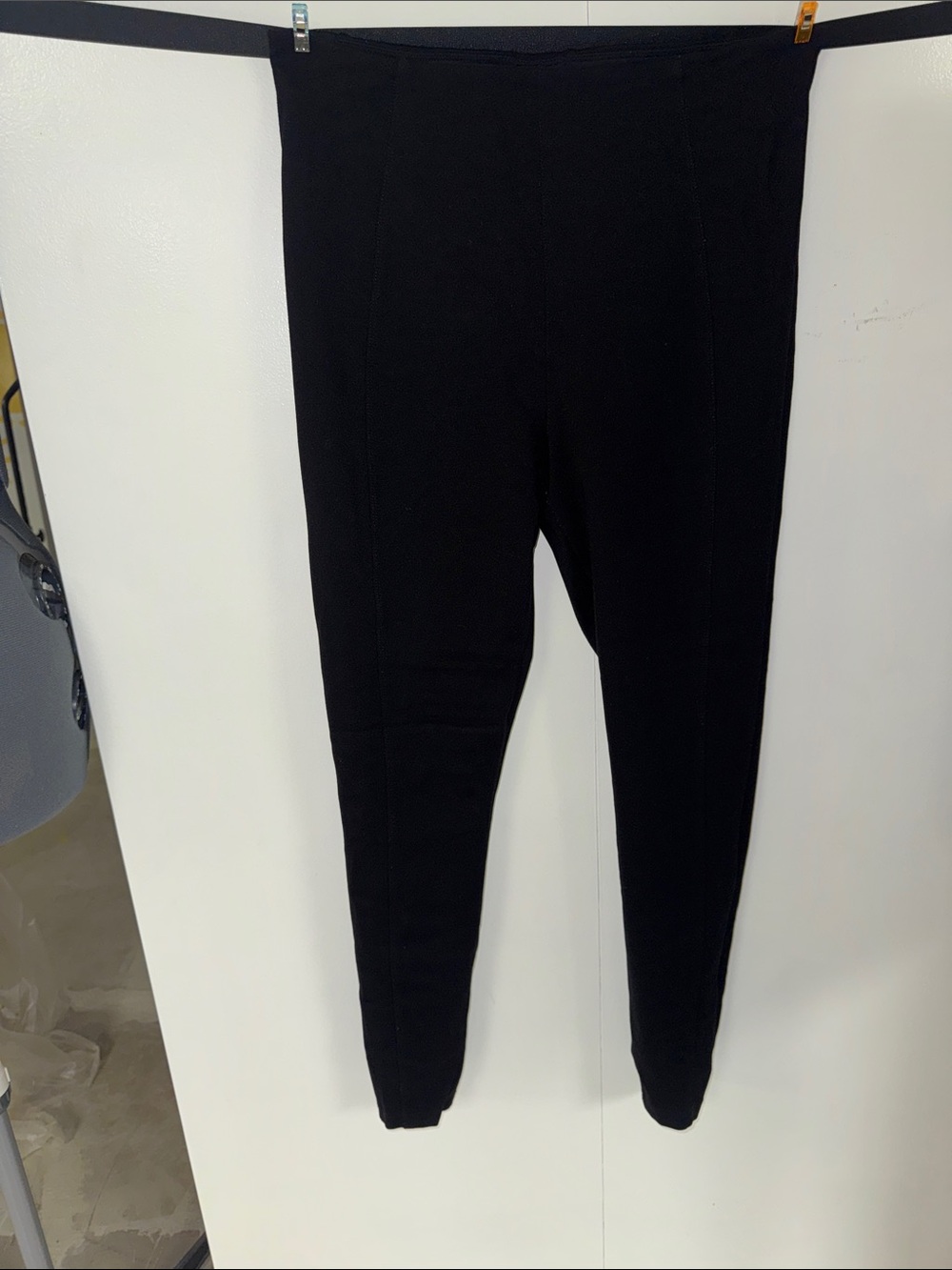 Liverpool Black High-Waist Leggings